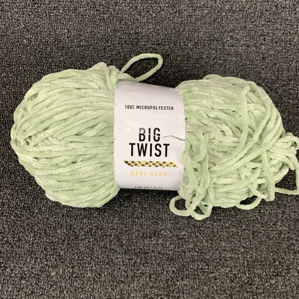 Big Twist Baby Bear Sage Skeins 7oz Ea. Bulky 240 Yds Bulky (5) Discontinued